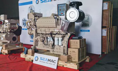 CCEC KTA19-M700 Marine Engine