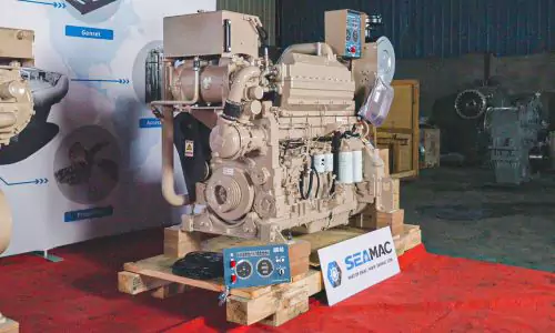 CCEC KTA19-M470 Marine Engine